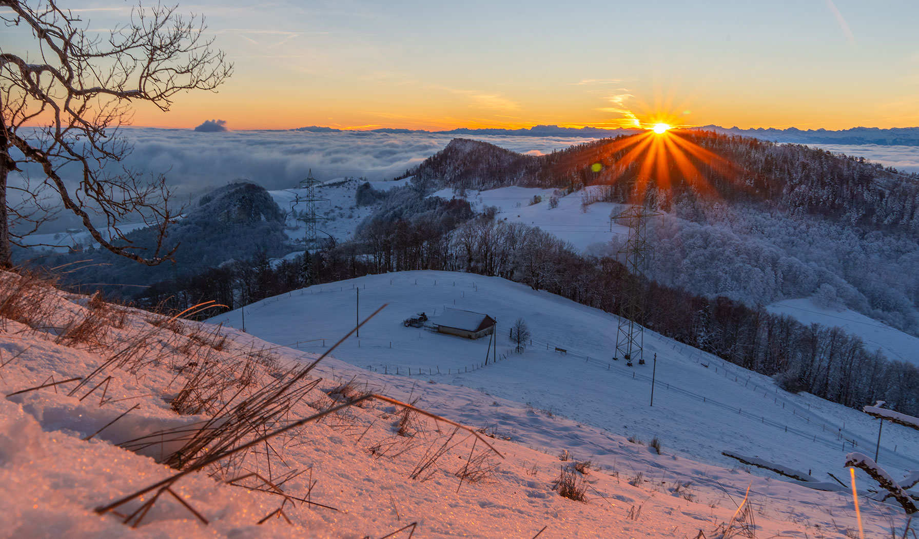 Eptingen BL - Gipfelmomente in Goldlicht